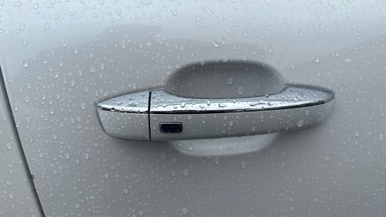 MG Hs 1.5 T-GDI Exclusive 5dr DCT Petrol Hatchback